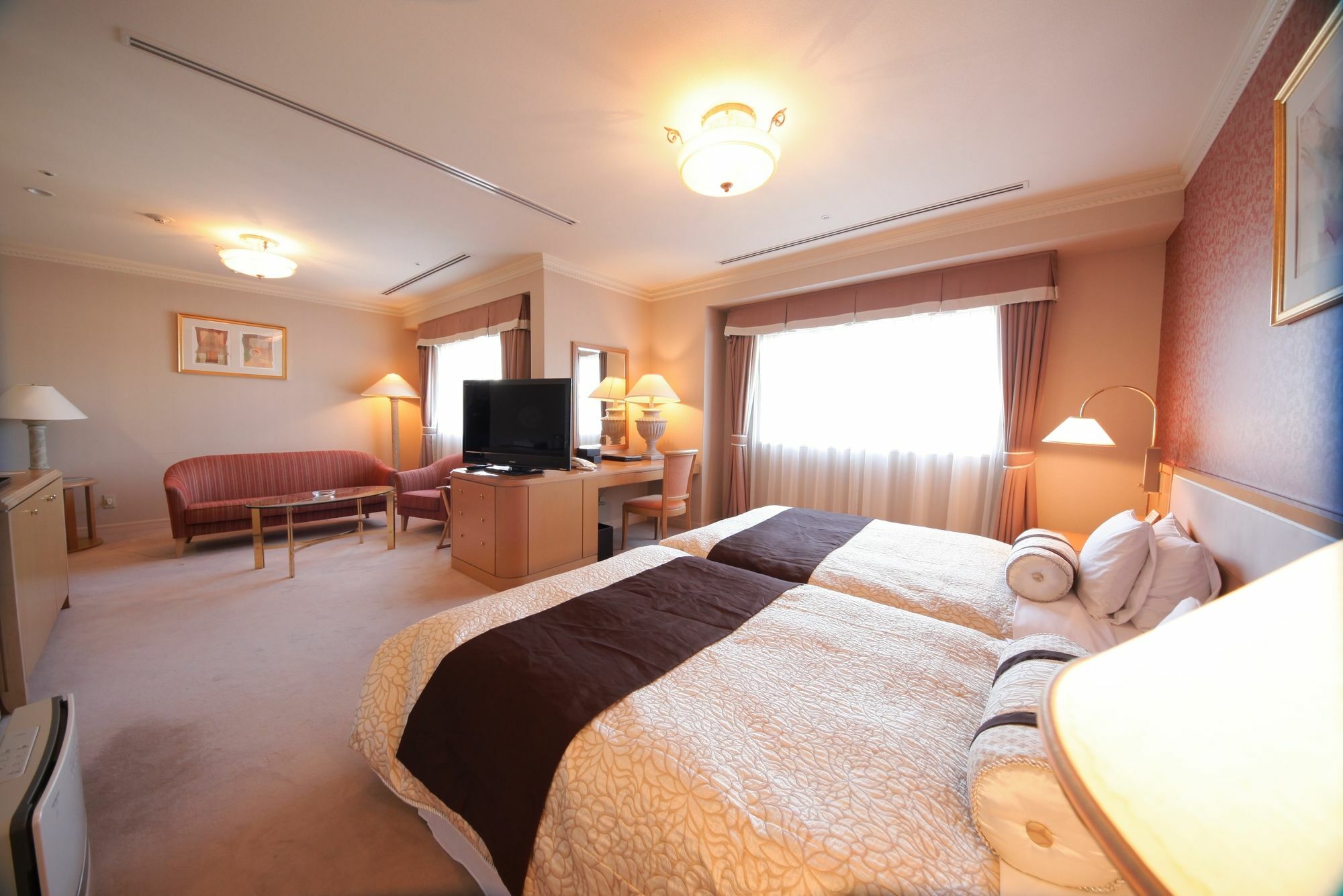 Numazu River Side Hotel Exterior photo